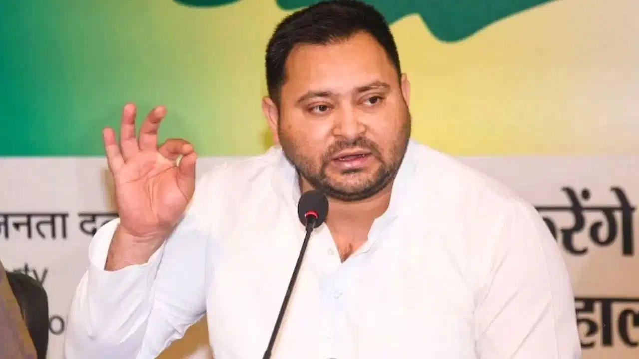 MLC चुनाव में RJD की जीत से गदगद तेजस्वी का NDA पर बड़ा हमला, बोले- 'बैलेट पेपर से चुनाव हों तो कहीं नहीं टिकेगी BJP'