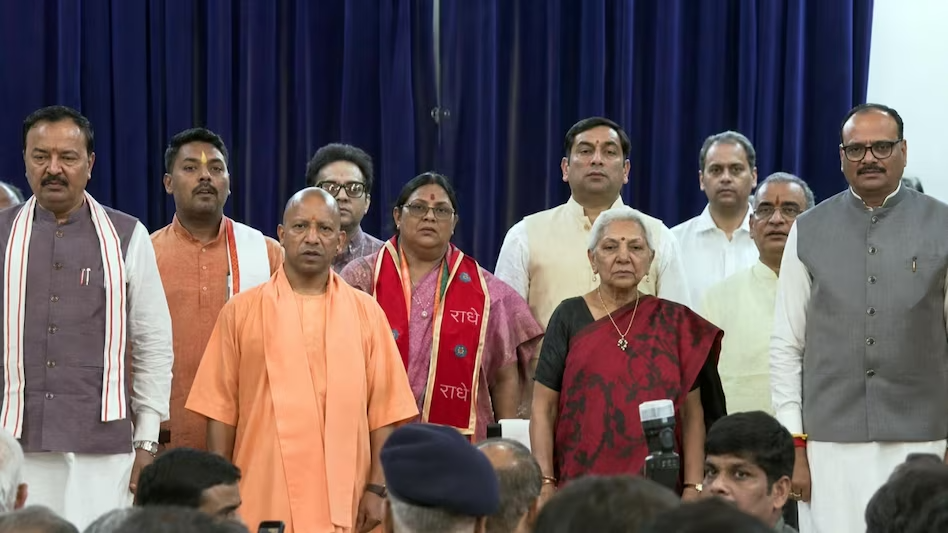 योगी सरकार का ऐतिहासिक फैसला, पशु चिकित्सा छात्रों का इंटर्नशिप भत्ता सीधे 3 गुना बढ़ा