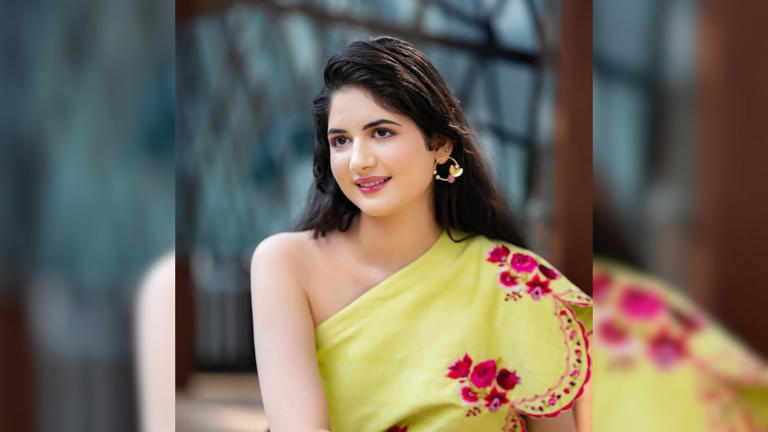 Munni of 'Bajrangi Bhaijaan' has grown up now: Harshali Malhotra celebrated her 18th birthday, fans showered love on her simple style.