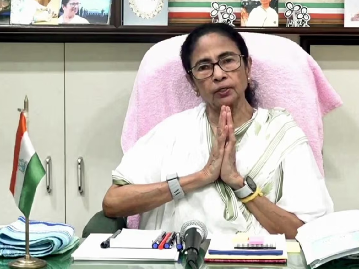 TMC को बड़ी राहत: ममता बनर्जी के फ्रीज खातों से अब निकल पाएगा पैसा, लेकिन हाई कोर्ट ने लगा दी यह कड़ी शर्त