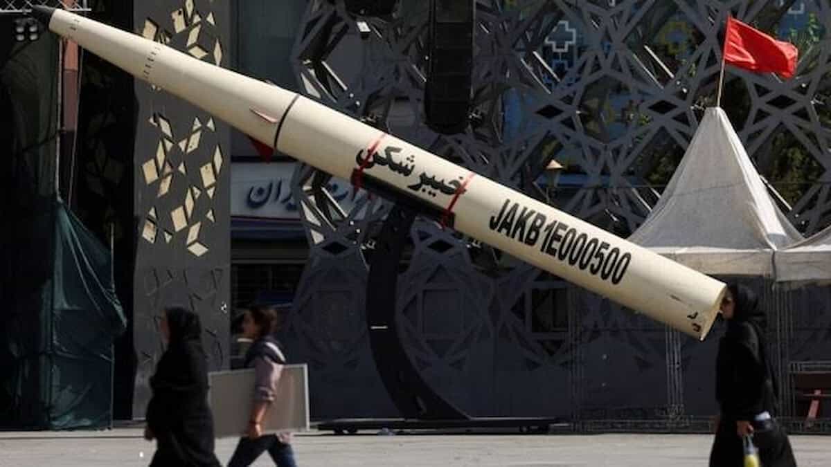 THAAD और आयरन डोम भी फेल? मिडिल ईस्ट में बेअसर हुए दुनिया के सबसे महंगे एयर डिफेंस सिस्टम