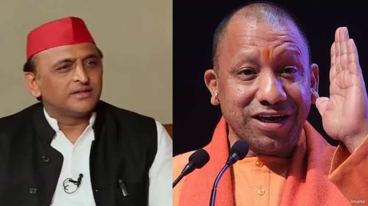 सीएम योगी और अखिलेश यादव में छिड़ा सियासी 'मल्लयुद्ध'! जुबानी तीखे तंज और पलटवार के इस खेल में कौन पड़ रहा है किस पर भारी