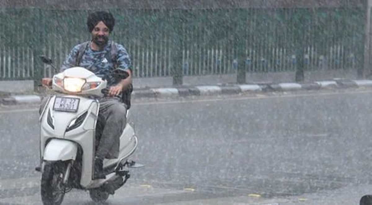 पंजाब में भारी बारिश का अलर्ट: तीन अगस्त तक बरसेंगे बादल, 12 जिलों में बिगड़ेगा मौसम