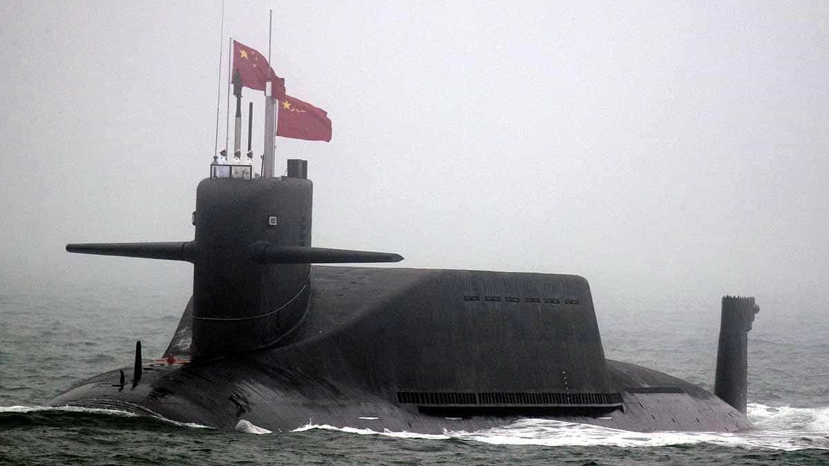 समंदर की गहराइयों में दफन था ड्रैगन का सबसे बड़ा सच: चीन ने अपने दो जवानों की मौत को एक साल तक दुनिया से क्यों छिपाया