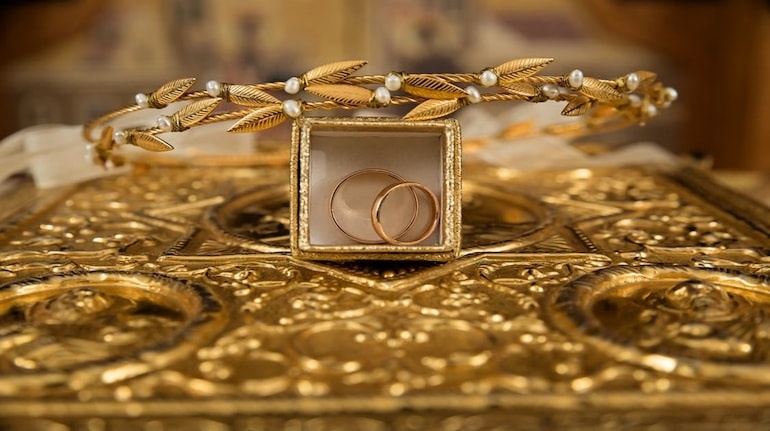 Gold Price Today: लगातार दूसरे दिन सोना फीका, दिल्ली से पटना तक 10 शहरों में सबसे सस्ता बिक रहा यहां