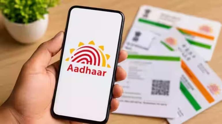 Aadhaar App: अब mAadhaar ऐप पर जोड़ सकेंगे 5 प्रोफाइल, जानें कैसे करता है काम