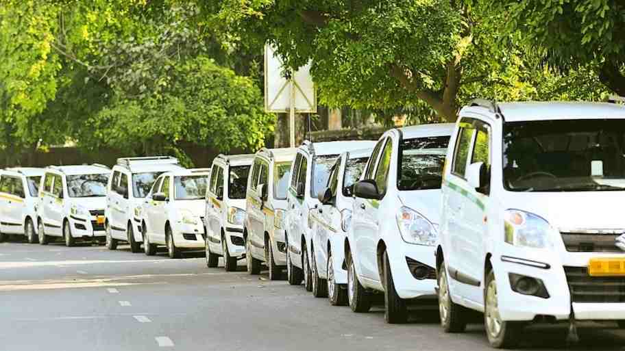 कैब और ऑटो यात्रियों को बड़ी राहत! बुकिंग से पहले टिप मांगने पर सरकार की सख्त रोक, जारी हुए नए निर्देश