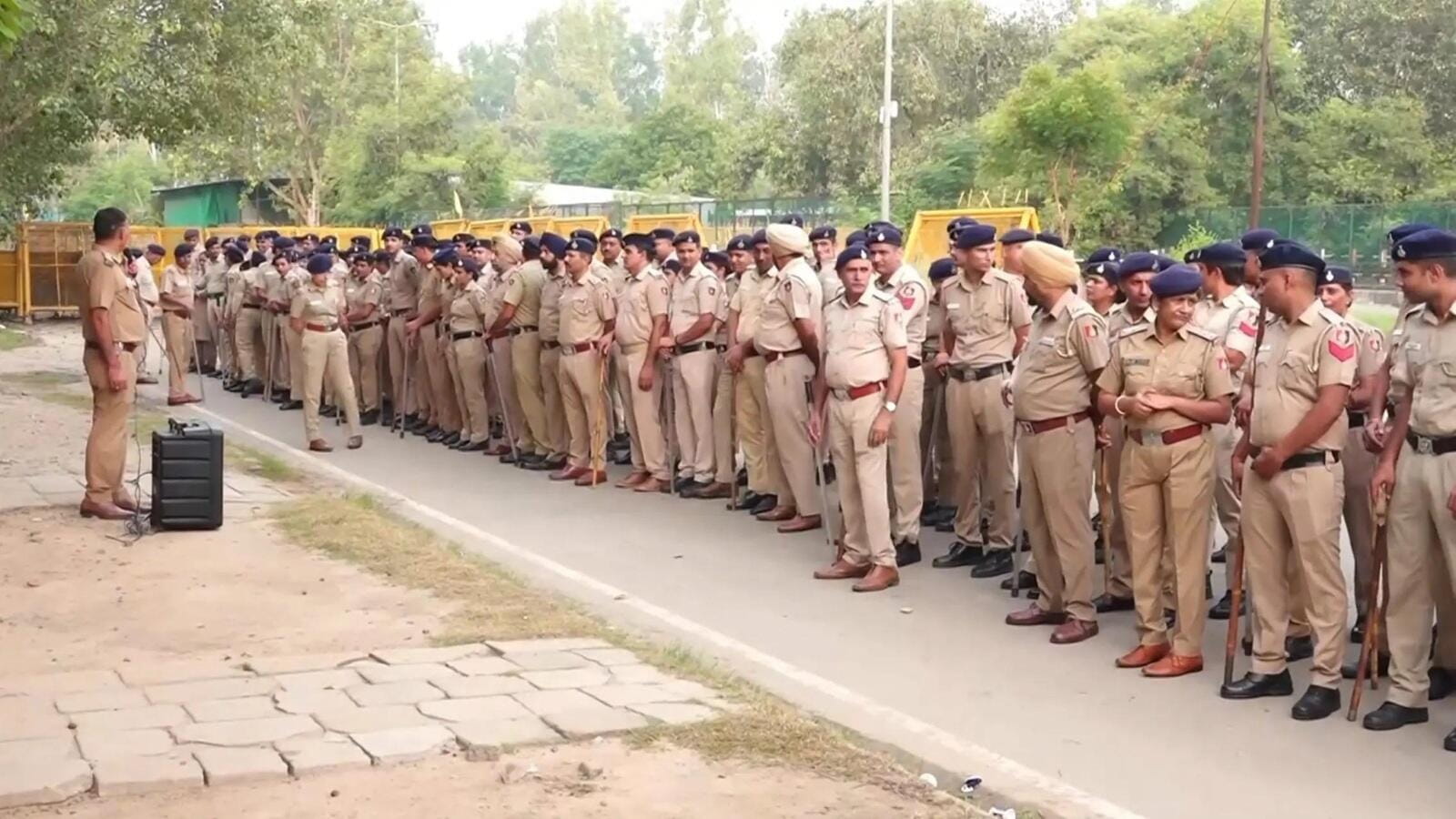 सिख कैदियों की रिहाई की मांग को लेकर पंजाब में बंद का मिला-जुला असर, निजी स्कूलों में छुट्टी और सुरक्षा के कड़े इंतजाम