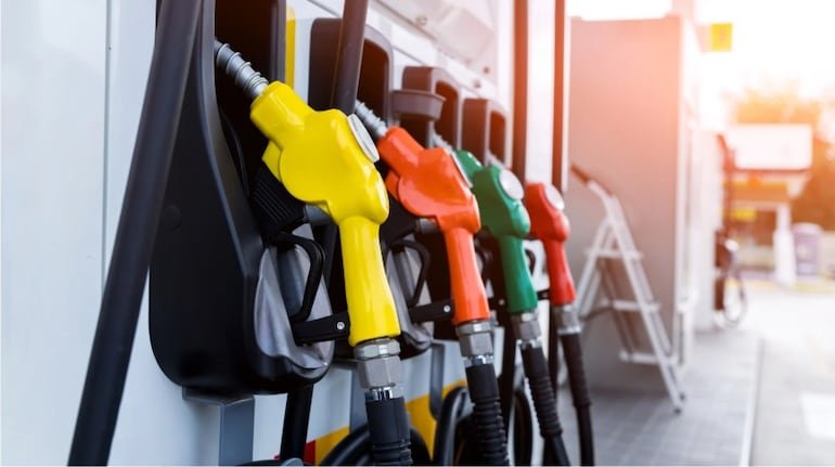 Petrol Diesel Price Today: सुबह 6 बजे अपडेट हुए पेट्रोल-डीजल के ताजा भाव, चेक करें दिल्ली से पटना तक अपने शहर का रेट