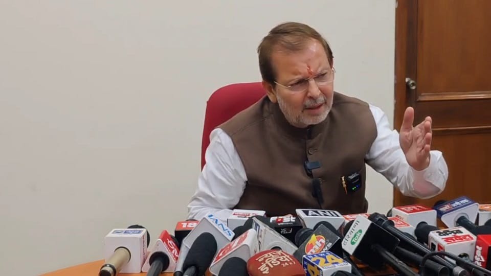 हरियाणा : अब काल कोठरी नहीं बल्कि 'सुधार गृह' बन रही जेलें, बंदियों को हुनरमंद बनाकर नई जिंदगी दे रही नायब सरकार!