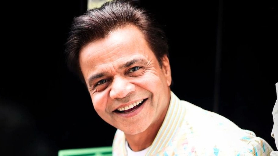 चेक बाउंस के सात मामले: क्या 5 करोड़ रुपये जमा कर जेल जाने से बच पाएंगे राजपाल यादव? सुप्रीम कोर्ट ने लगाई कड़ी शर्त