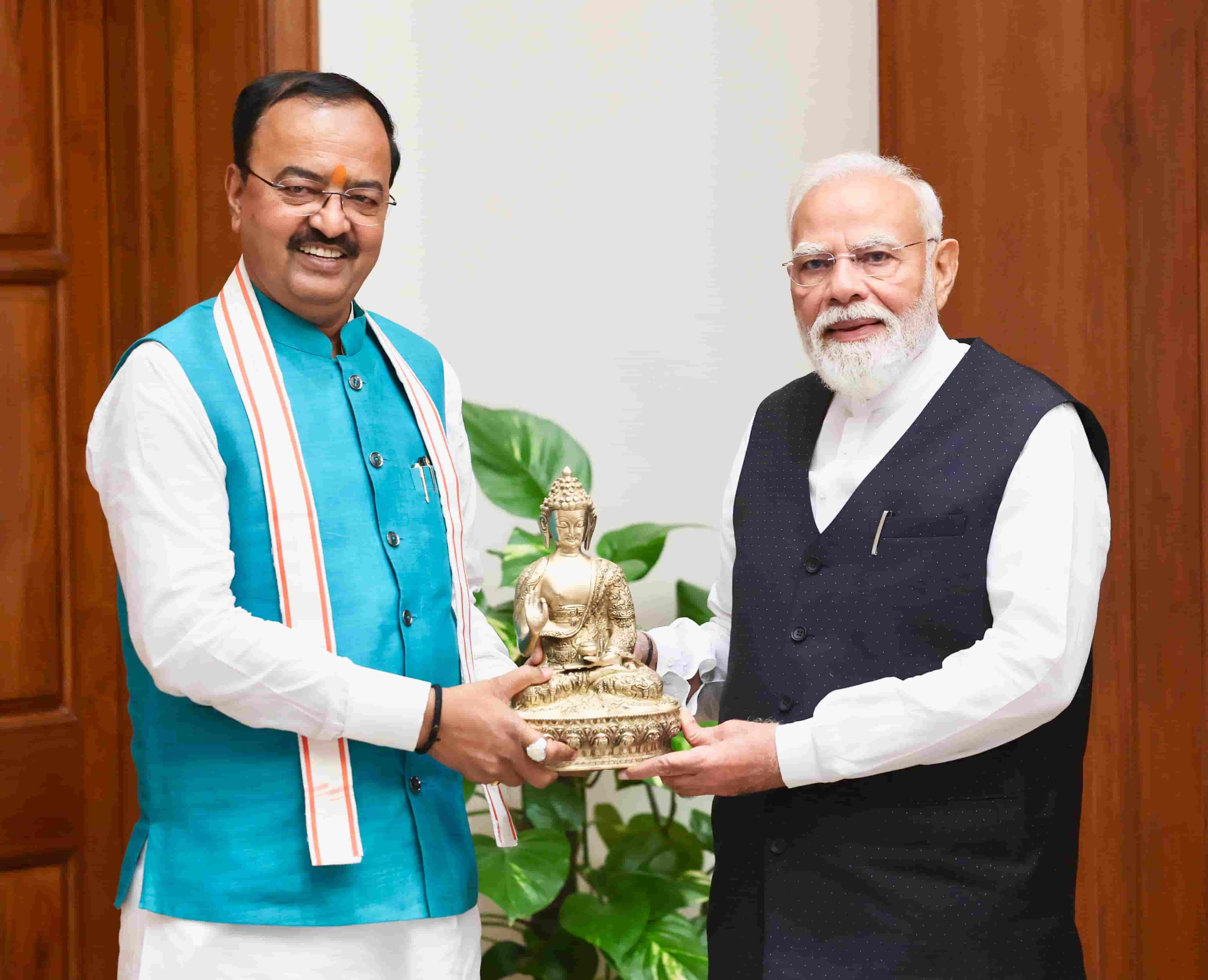 केशव प्रसाद मौर्य ने कहा - मोदी जी के 25 वर्षों की सेवा और जनकल्याण की उपलब्धियां पहुंचेंगी जन-जन तक, यूपी में चलेगा ‘सेवा संकल्प अभियान’ 
