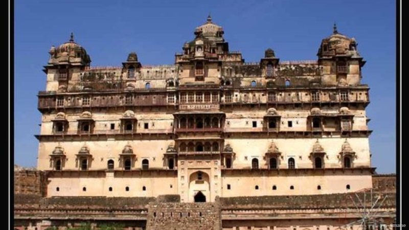 मुगलों के स्वागत के लिए बनवाया गया था 400 कमरों का यह आलीशान महल