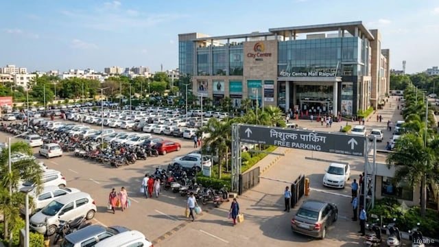 छत्तीसगढ़ के मॉल जाने वालों के लिए राहत की बड़ी खबर और पार्किंग वसूली पर शिकंजा