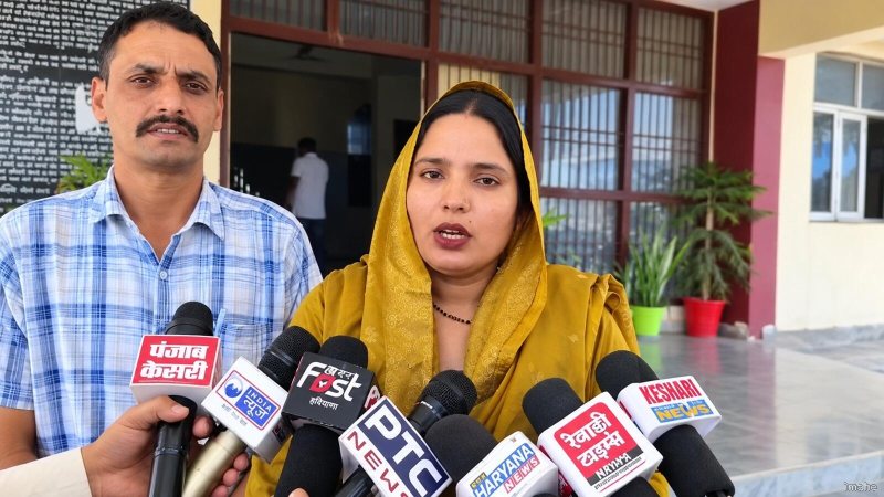 हरियाणा की जांबाज महिला सरपंच का अनोखा कारनामा