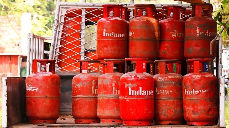 LPG Price 07 October 2026: 7 अक्टूबर को जारी हुए रसोई गैस के ताजा रेट, दिल्ली, रांची, लखनऊ से पटना तक जानें सिलेंडर के दाम