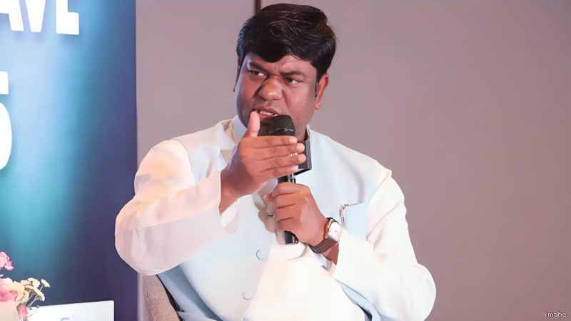 मुकेश सहनी ने बिना नाम लिए तेजस्वी यादव को सुनाई खरी-खोटी, बिहार की सियासत गरमाई