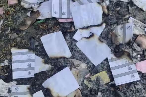 भीलवाड़ा के रूणिया बरड़ा में मतदान के चार दिन बाद अधजले मतपत्र मिलने से मचा हड़कंप