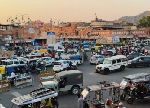 जयपुर में ट्रैफिक का जानलेवा मकड़जाल, बेलगाम अतिक्रमण और पार्किंग का संकट