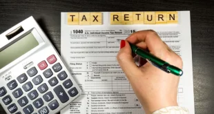 Income Tax Returns 696x464.jpg