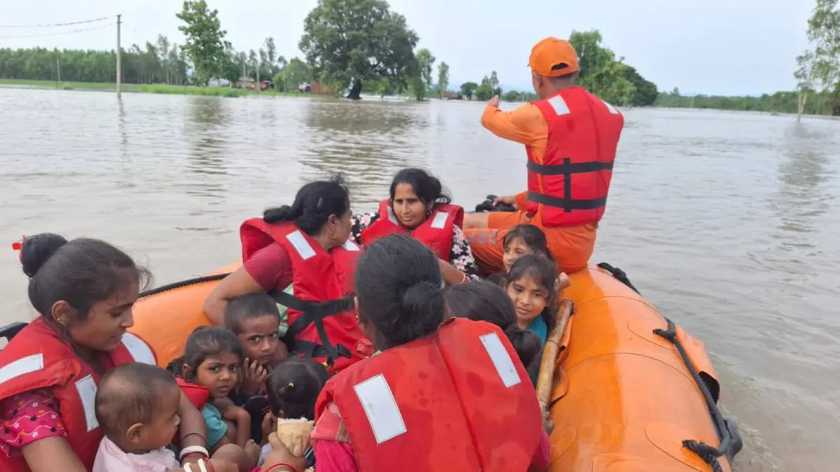 Ndrf Rescue Guj Swjndh.jpg