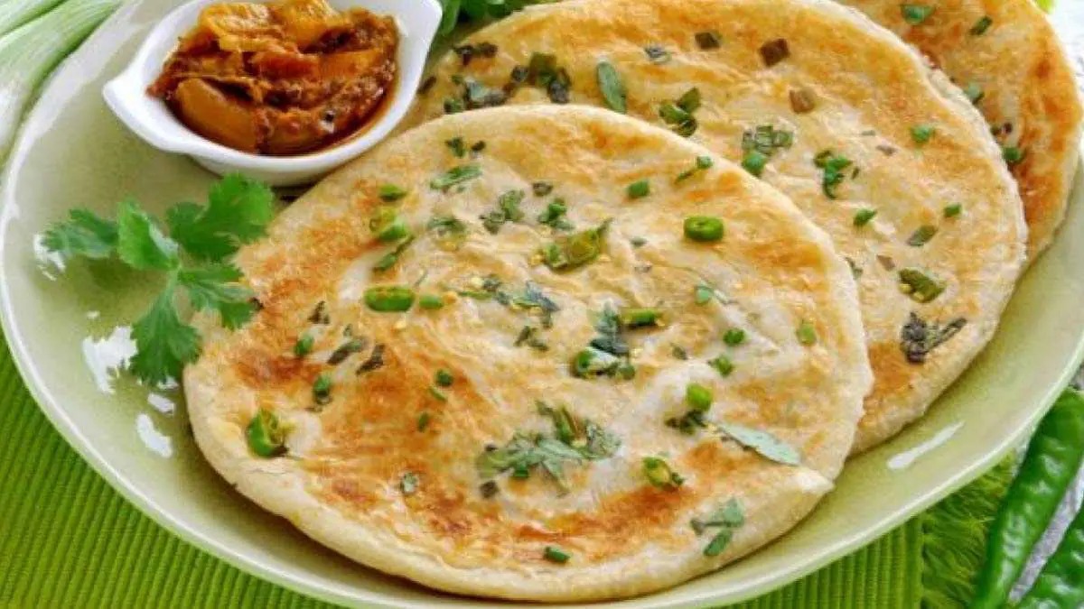 Patta Gobi Paratha Recipe.jpg