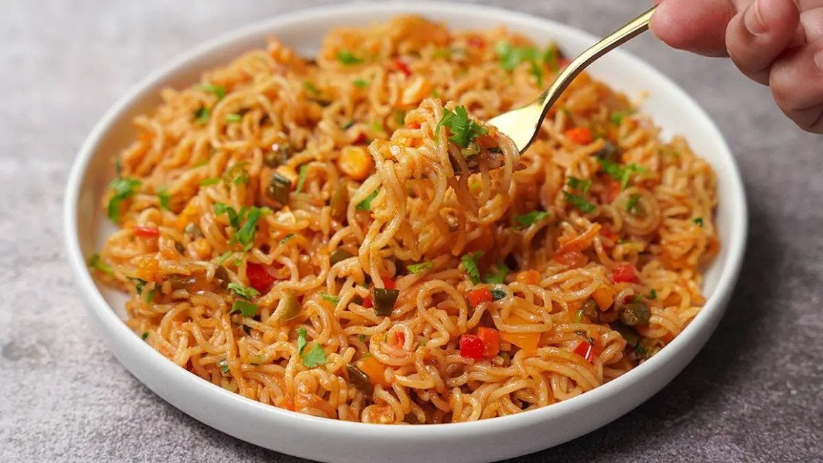 Punjabi Tadka Maggi Recipe.jpg