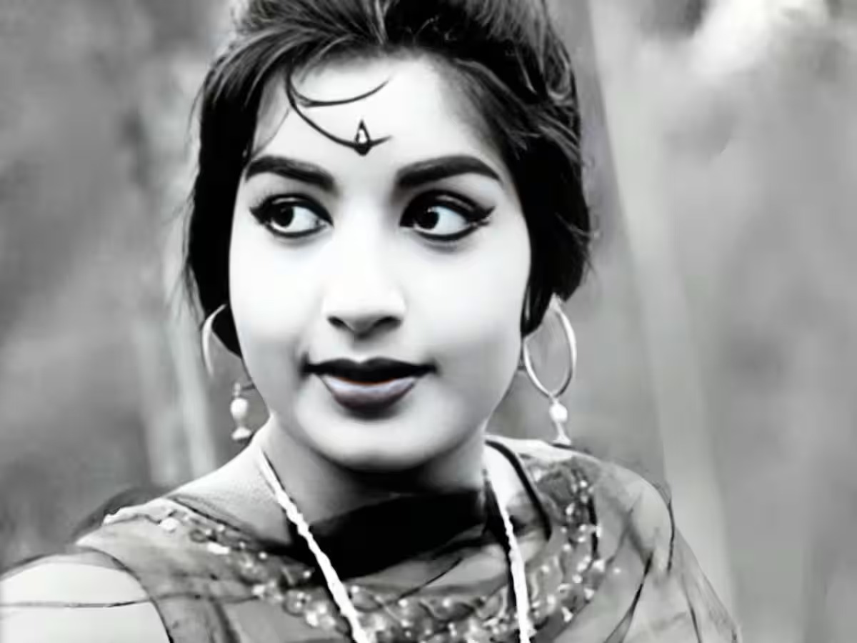 576395 Jayalalitha