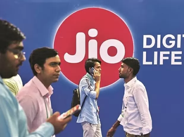 Jio Is Offering Free Netflix.jpg (1)