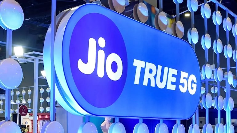 Jio 300