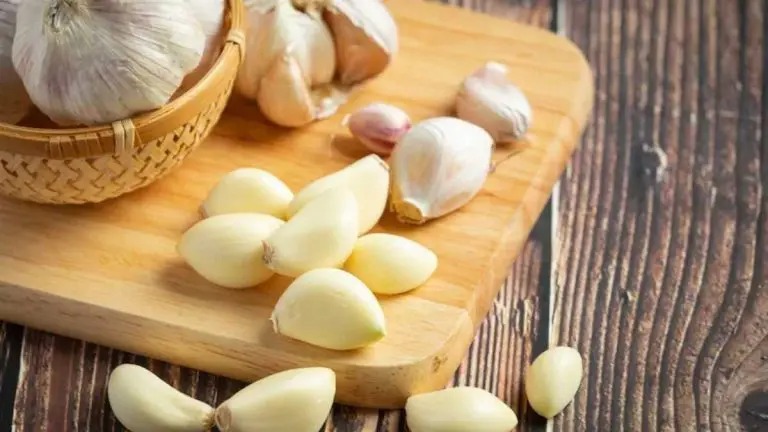 Health Benefits Of Garlic 768x43