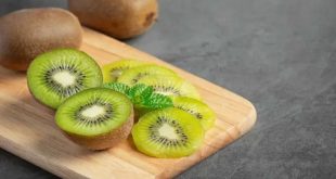 Kiwi Health Benefits 768x432.jpg (1)