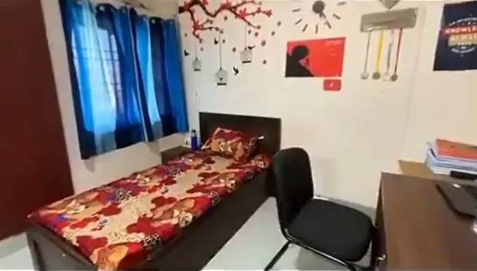 Room Rent 696x395.jpg