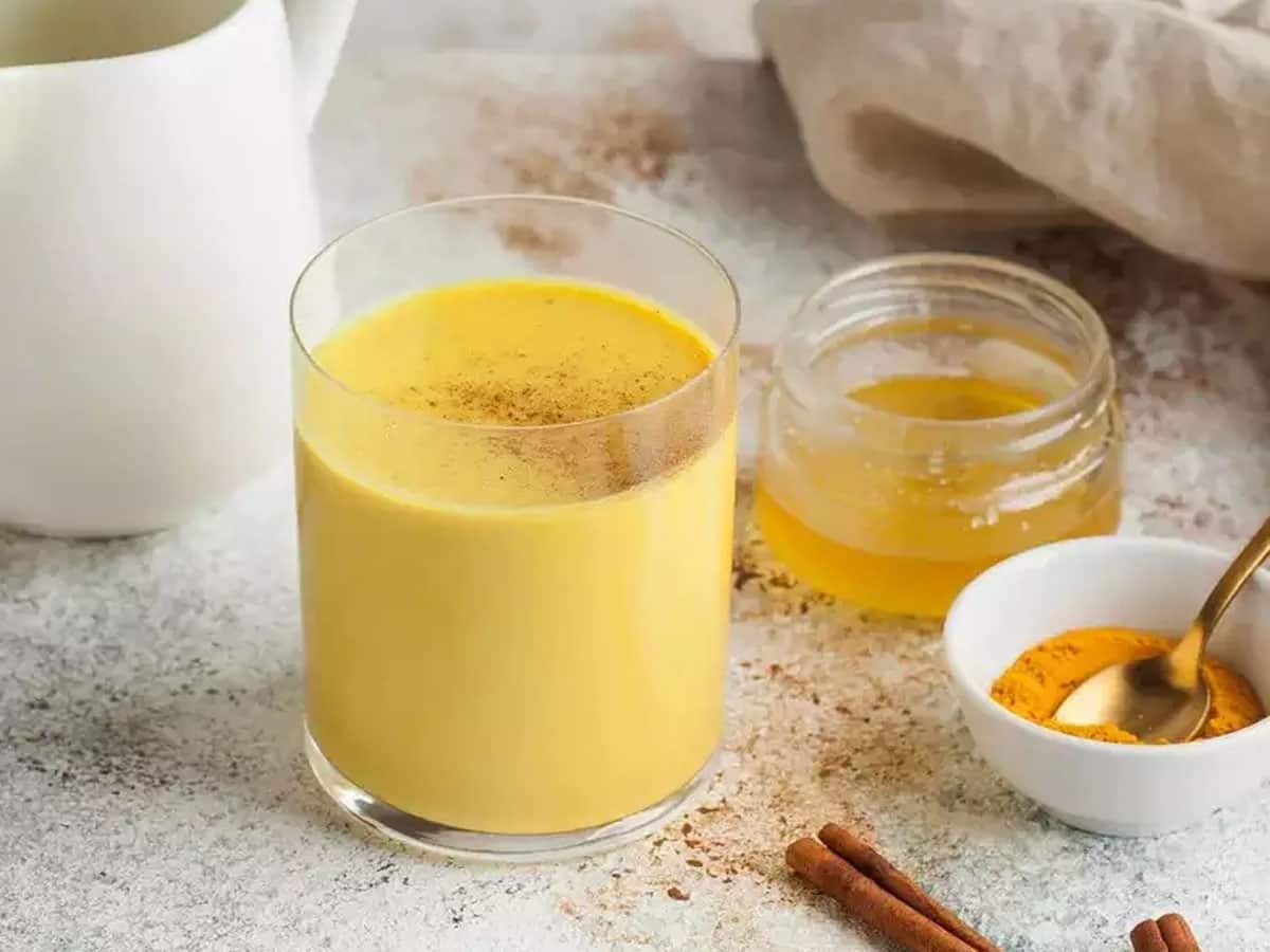 598637 Ghee Milk Haldi