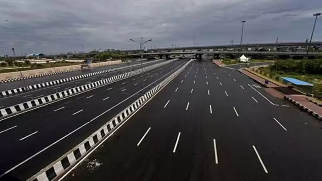 New Expressway 2.jpg (1)