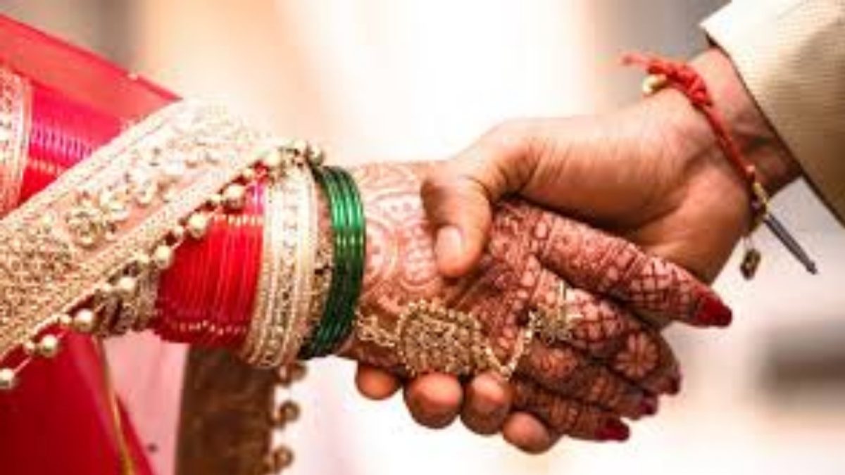 Marriage, marriage problems, Marriage remedies, Relationship issues, Marriage solutions, Fix marital issues, Conflict resolution in marriage, Improve marriage, Marriage advice, Marital harmony, Spiritual remedies for marriage, Vivah, effective remedies, Jyotish, spirituality news, Lifestyle News