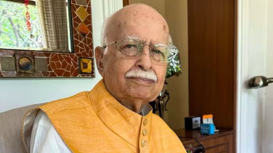 LK Advani, Advani admit, lk advani in appolo hospital, lal krishna advani admitted delhi appolo, दिल्ली न्यूज, बीजेपी नेता अपोलो अस्पताल, एलके आडवाणी, आडवाणी अपोलो में भर्ती, आडवाणी का हेल्थ अपडेट, advani health update