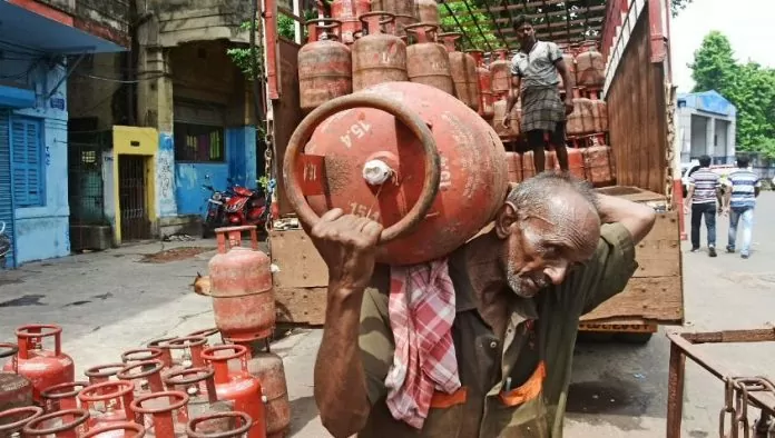 Lpg Cylinder Price 696x394.jpg