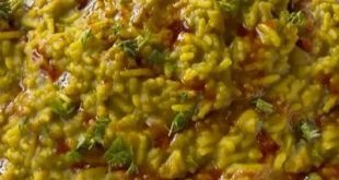 Palak Khichdi Recipe 768x432.jpg