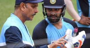 Ravi Shastri Rohit Sharma 173580 (1)