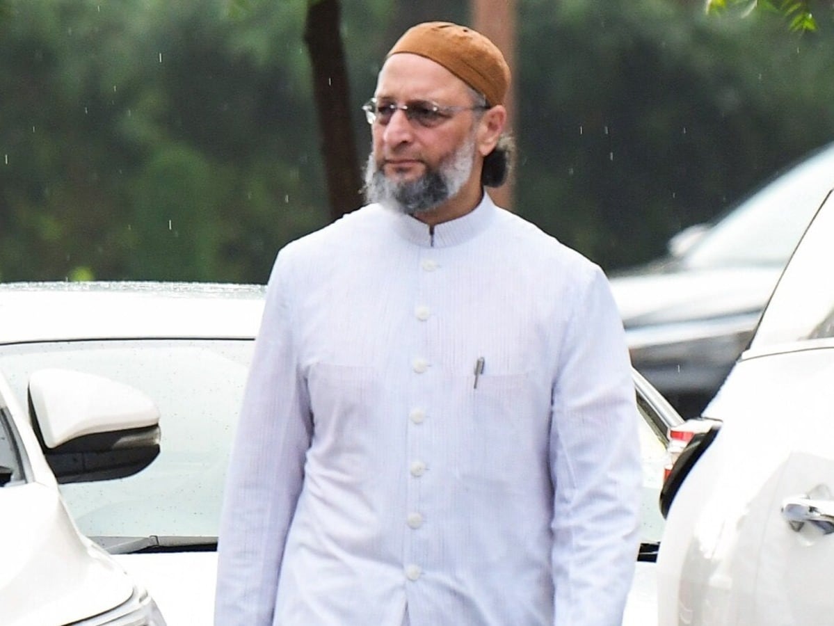 तेलंगाना की सियासत में सबसे बड़ा उलटफेर, धुर विरोधी कांग्रेस के साथ आए ओवैसी, इस उम्मीदवार को दिया समर्थन