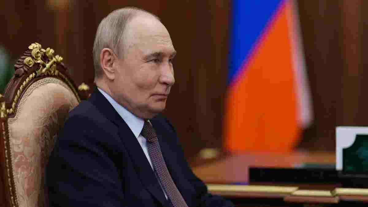 मिडिल ईस्ट में रूस की ‘एंट्री’! क्या पुतिन की खुफिया जानकारी से अमेरिकी युद्धपोतों पर हमला करेगा ईरान? जानें व्हाइट हाउस का जवाब